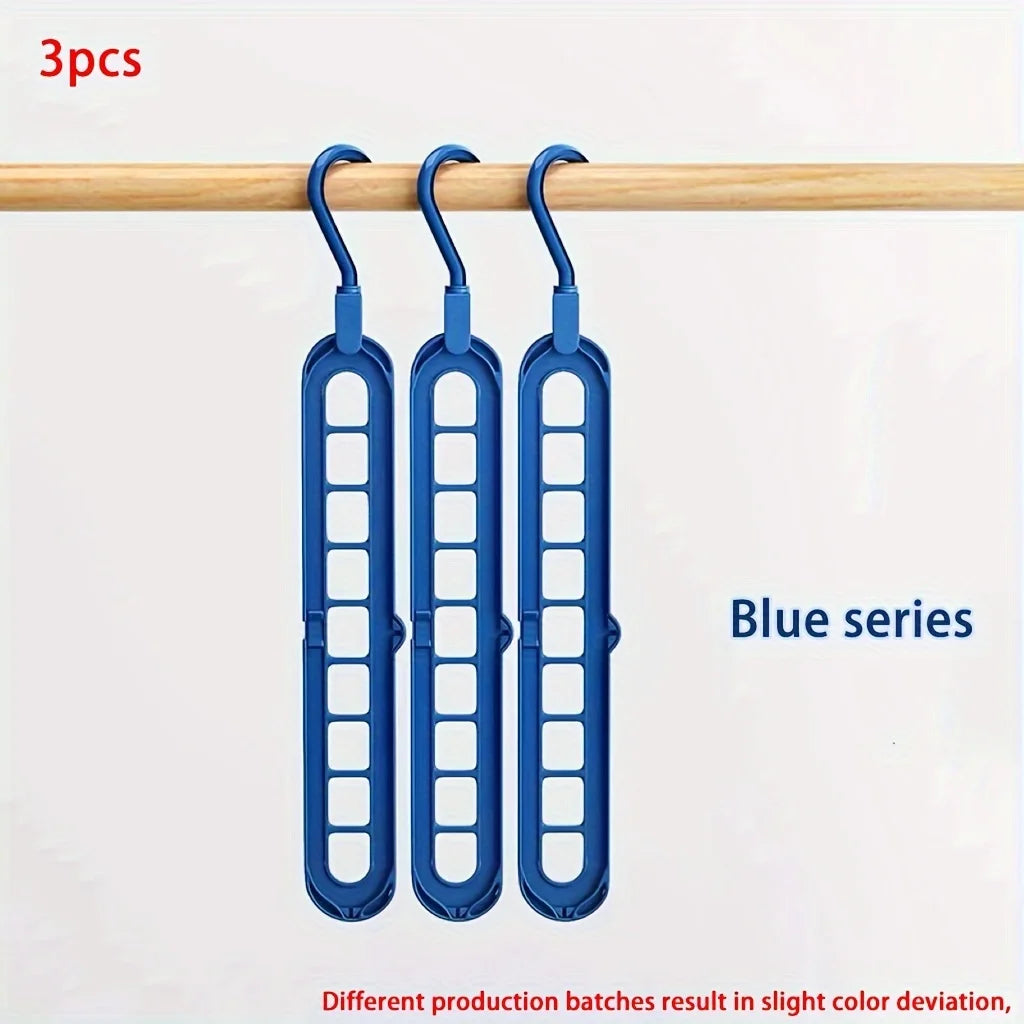 Plastic 9-Hole Foldable Hangers