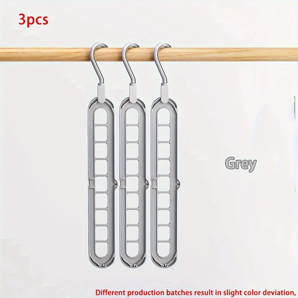 Plastic 9-Hole Foldable Hangers