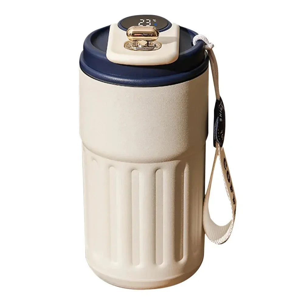 Smart coffee mug that measures temperature