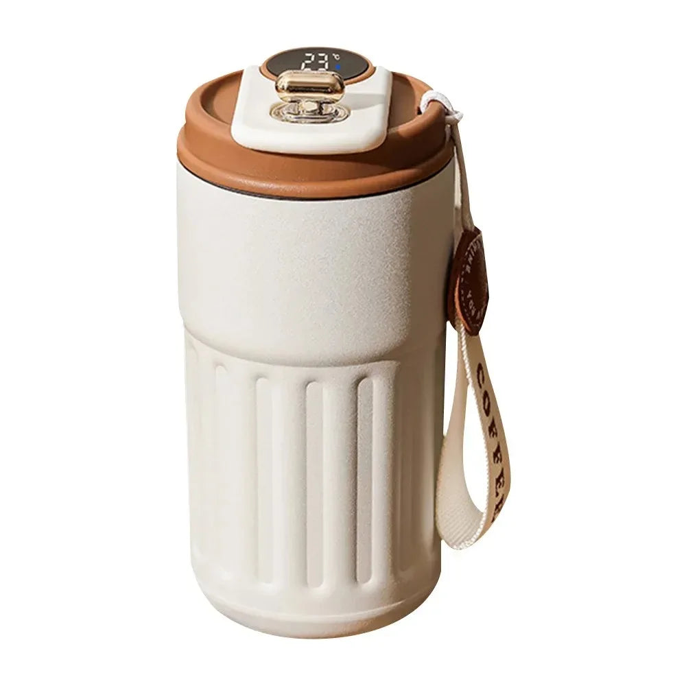 Smart coffee mug that measures temperature